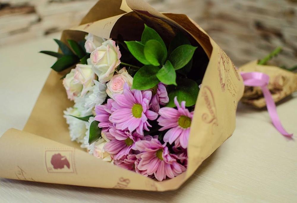 Букет цветов из: Розы и Хризантемы в Воздвиженской