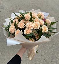 Букет Кремовые розы Латте в Воздвиженской