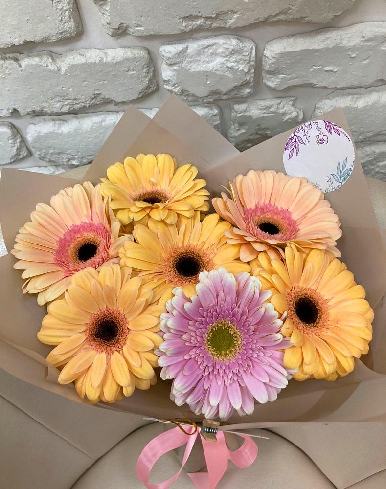 Букет цветов из: Герберы в Воздвиженской