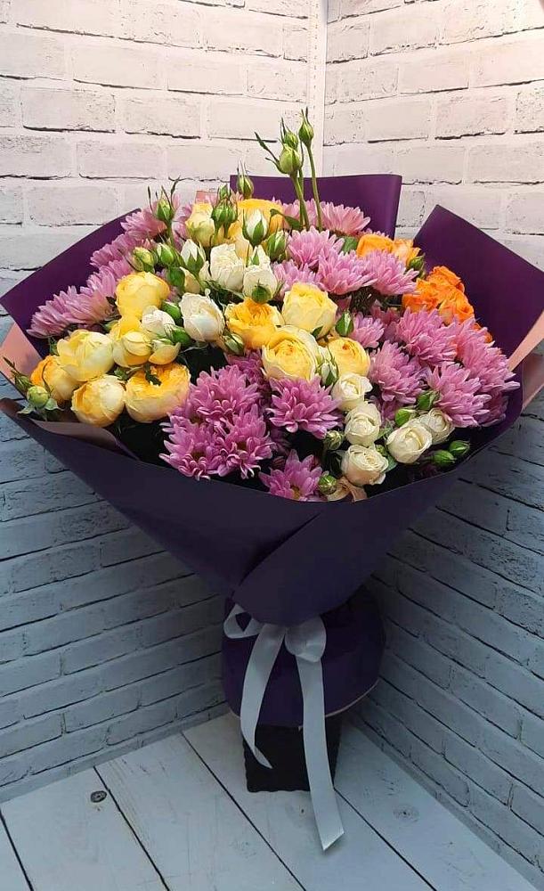 Букет цветов из: Хризантемы и Розы в Воздвиженской