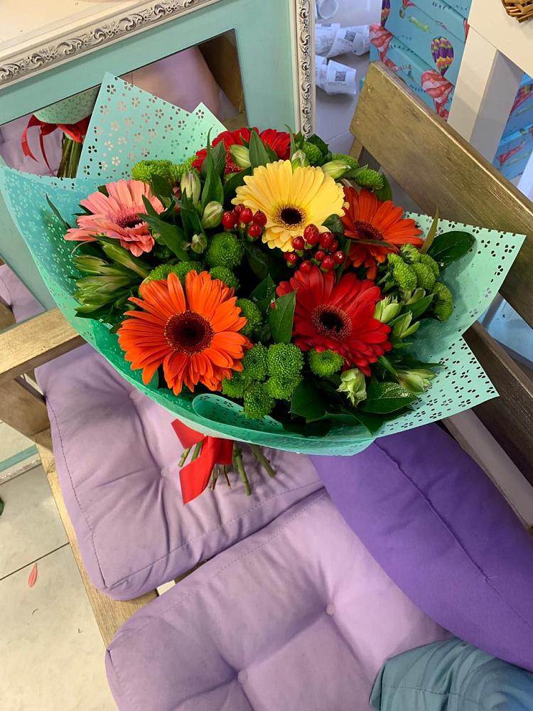 Букет цветов из: Герберы, Хризантемы и Альстромерии в Воздвиженской