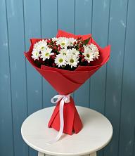 Букет ягоды на снегу в Воздвиженской Букет цветов из:  Хризантемы в Воздвиженской