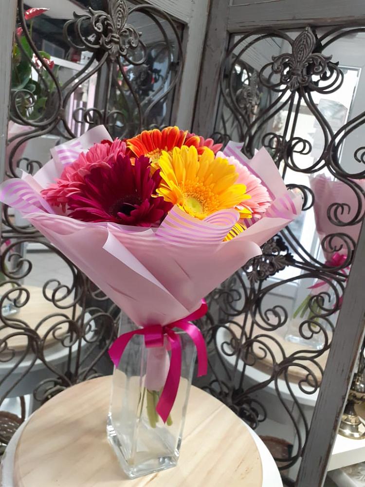 Букет цветов из: Герберы в Воздвиженской