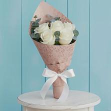 Букет контраст в Воздвиженской Букет цветов из:  Розы в Воздвиженской